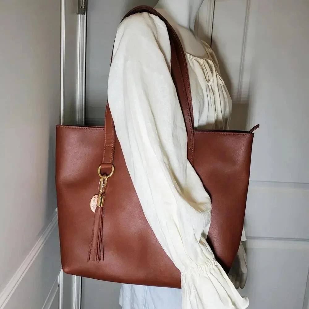 NWT Coblentz U.S.A. Handmade Large Leather Zippered Sierra Tote Bag